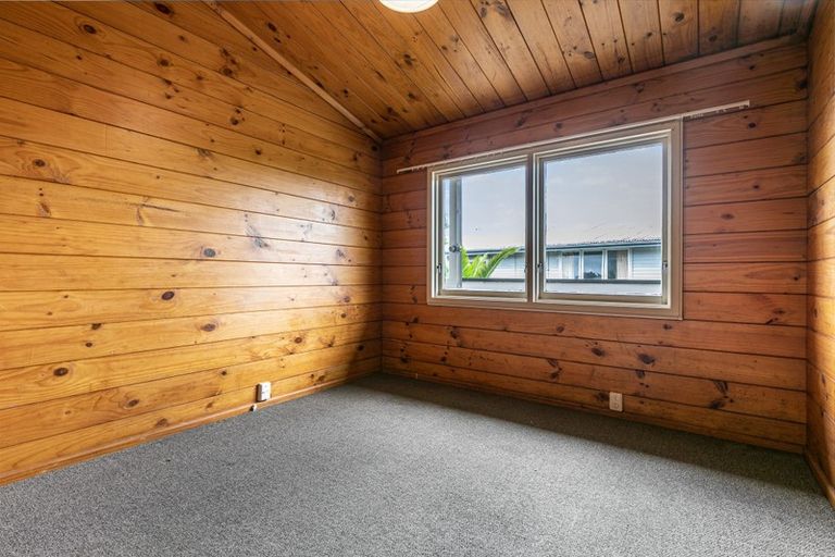 Photo of property in 291 Pakuranga Road, Pakuranga Heights, Auckland, 2010