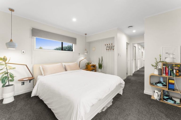 Photo of property in 59 Calluna Crescent, Totara Heights, Auckland, 2105
