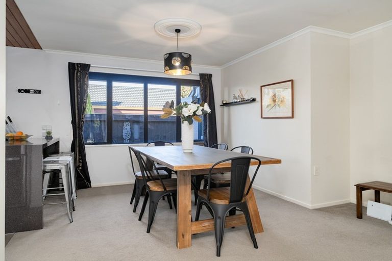 Photo of property in 100 Proctor Street, Papanui, Christchurch, 8053