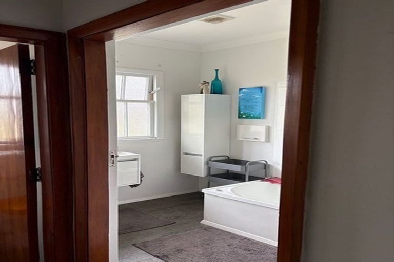 Photo of property in 59c Norbiton Road, Foxton, 4814