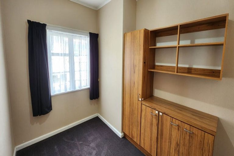 Photo of property in 107 Brooklands Road, Brooklands, New Plymouth, 4310