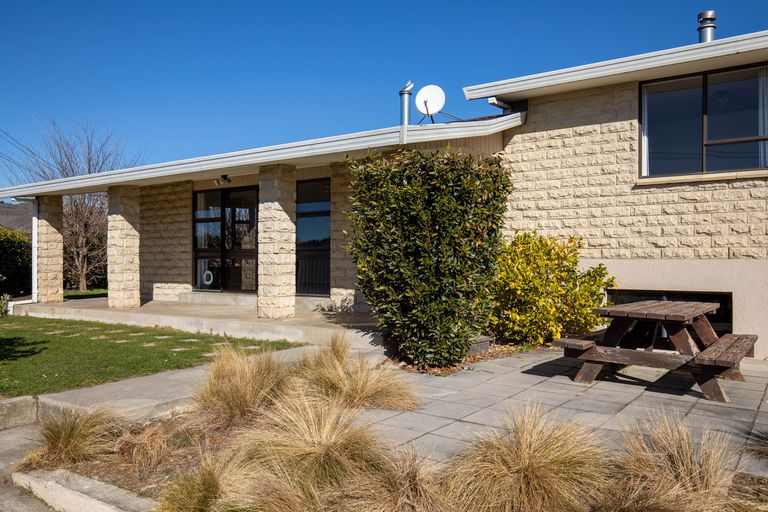 Photo of property in 6 Ashworth Street, Alexandra, 9320