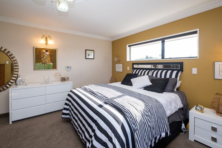 Photo of property in 39 Cordelia Street, Stratford, 4332