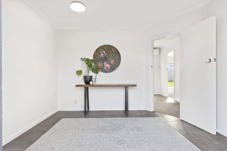 Photo of property in 19 Alexandra Street, Riverhead, 0820