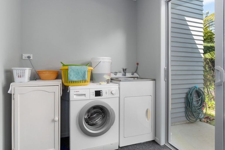 Photo of property in 147 Hamurana Road, Omokoroa, 3114