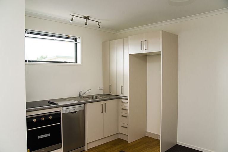 Photo of property in 53u1 Primrose Street, Frankton, Hamilton, 3204