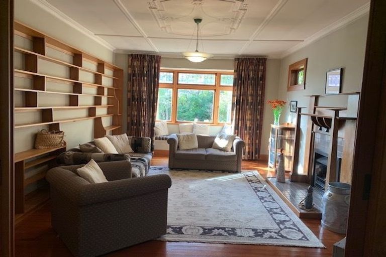 Photo of property in 96 Campbell Street, Karori, Wellington, 6012