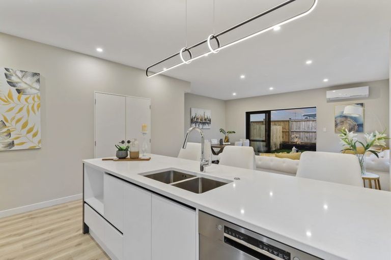 Photo of property in 80b Kahui Parade, Karaka, 2113