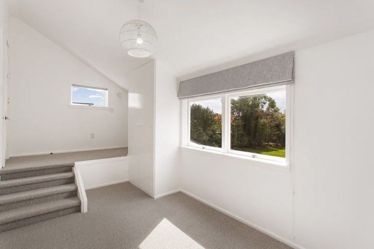 Photo of property in 54 Fendalton Road, Fendalton, Christchurch, 8014