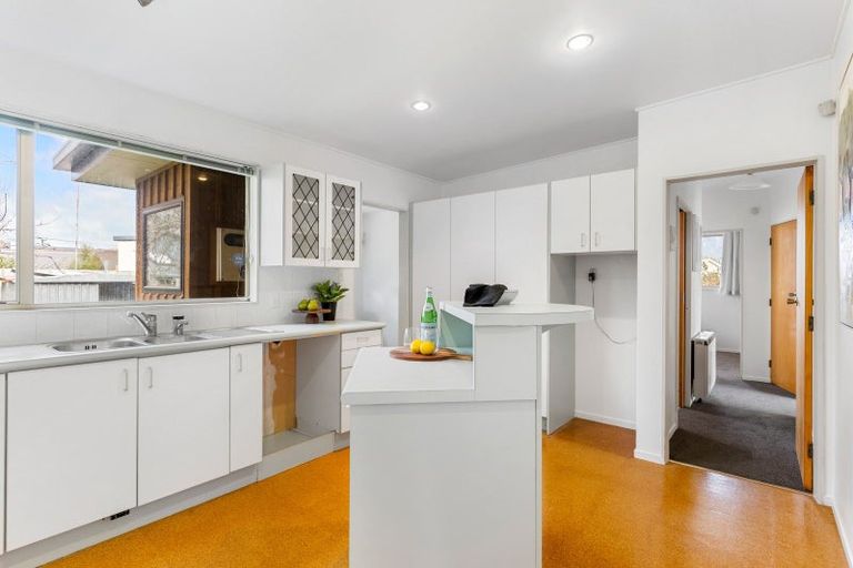 Photo of property in 21 Sheridan Crescent, Trentham, Upper Hutt, 5018