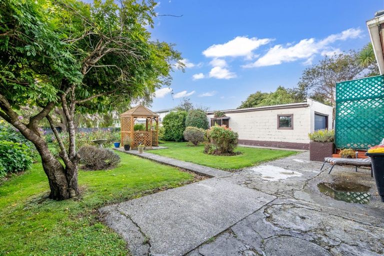 Photo of property in 38 Nichol Street, Heidelberg, Invercargill, 9812