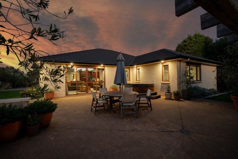 Photo of property in 14 Oreti Road, Otatara, Invercargill, 9879