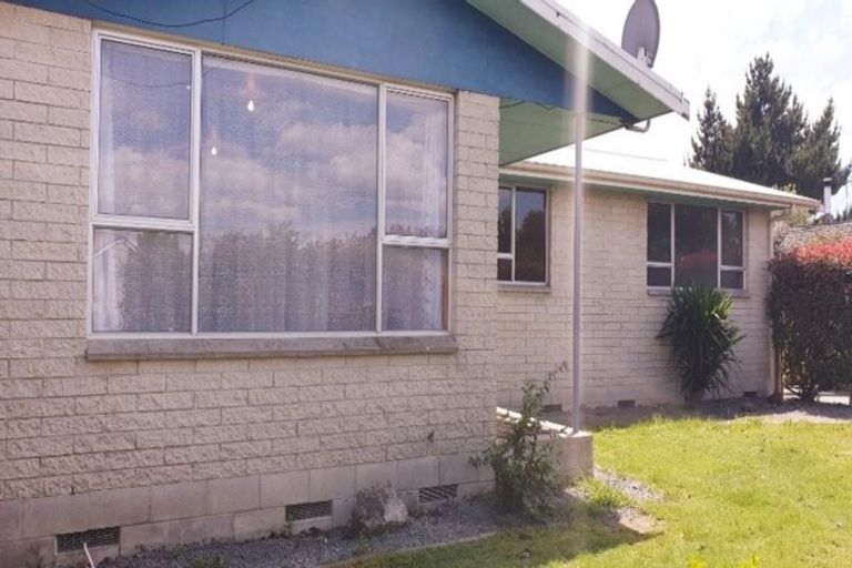 Photo of property in 11 Kirkcaldy Place, Flaxmere, Hastings, 4120