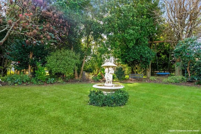 Photo of property in 30 Gavin Black Street, Meeanee, Napier, 4112