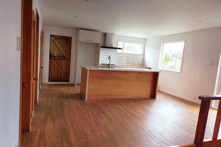 Photo of property in 112a Rosier Road, Glen Eden, Auckland, 0602