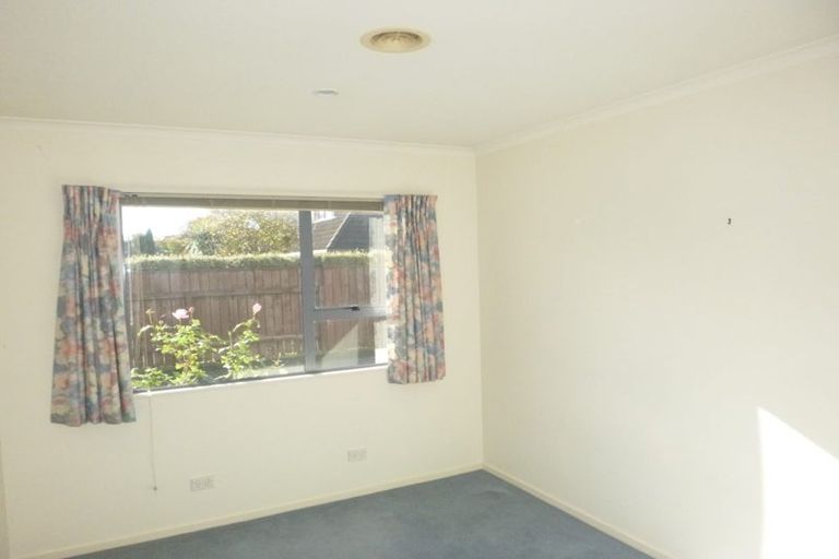 Photo of property in 59a Hautana Street, Woburn, Lower Hutt, 5010