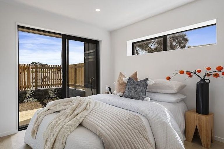 Photo of property in 1/191 Rathgar Road, Henderson, Auckland, 0610