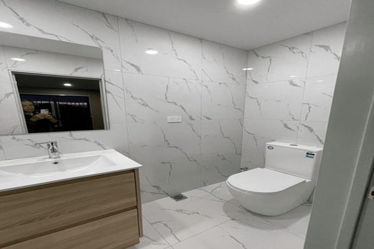 Photo of property in 16 Rogers Road, Manurewa, Auckland, 2102