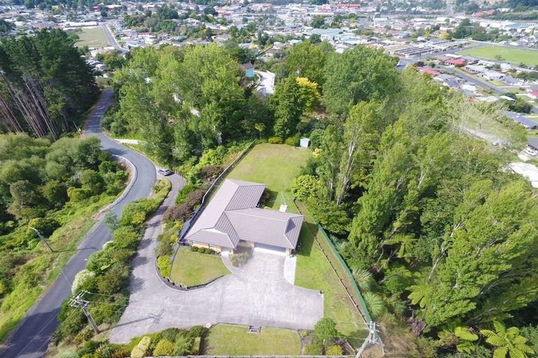 Photo of property in 98 Hetet Street, Te Kuiti, 3910