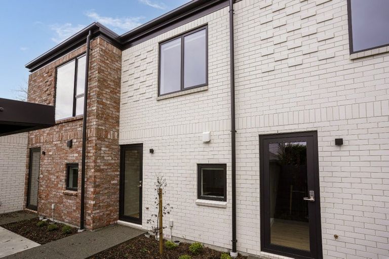 Photo of property in 5/60 Derby Street, St Albans, Christchurch, 8014