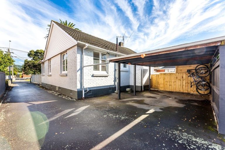 Photo of property in 328 Oxford Terrace, Avalon, Lower Hutt, 5011