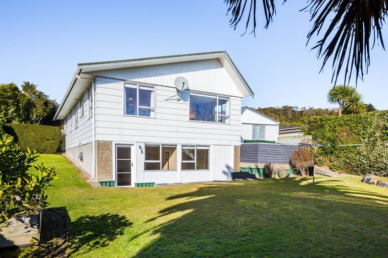 Photo of property in 50 Hicks Close, Whitby, Porirua, 5024