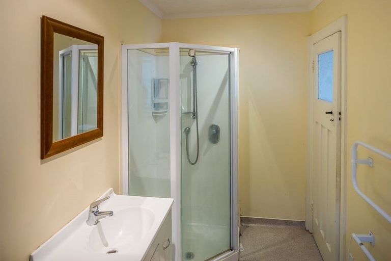 Photo of property in 66 Hankey Street, Mount Cook, Wellington, 6011