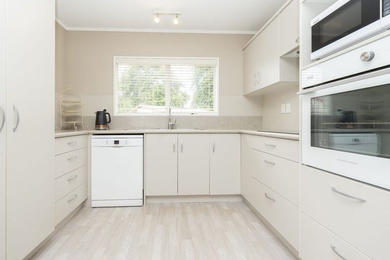 Photo of property in 13 Halyard Close, Flagstaff, Hamilton, 3210