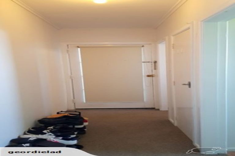 Photo of property in 3/14 Mataroa Avenue, Northland, Wellington, 6012