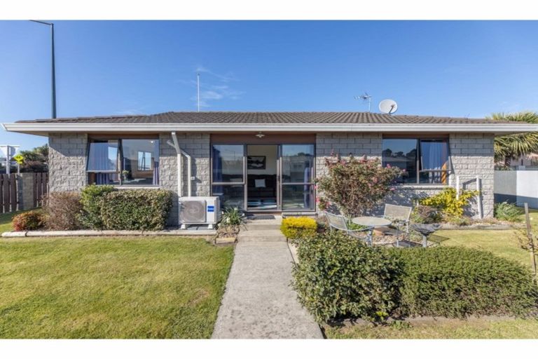 Photo of property in 1 Byron Street, Rolleston, 7614