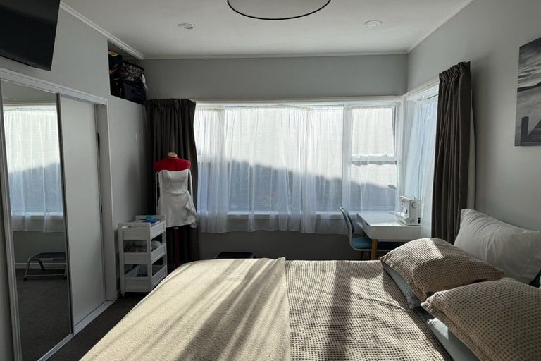 Photo of property in 21 Raumati Terrace, Khandallah, Wellington, 6035