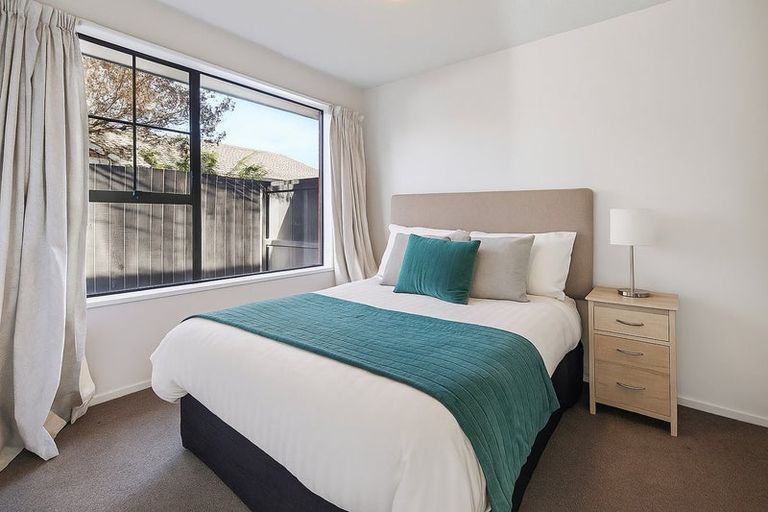 Photo of property in 2/38 Greenock Street, Redwood, Christchurch, 8051