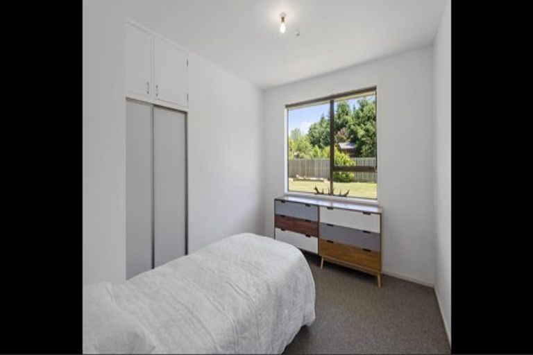 Photo of property in 16 Torlesse Crescent, Darfield, 7510