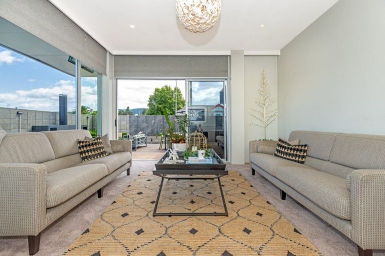 Photo of property in 70 Disraeli Street, Gisborne, 4010