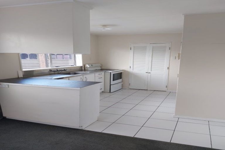 Photo of property in 42 Acacia Street, Kelvin Grove, Palmerston North, 4414