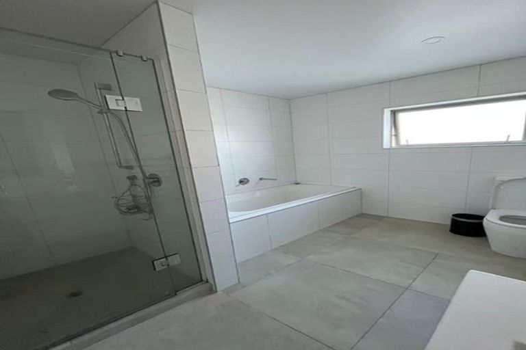 Photo of property in 19 Tihema Lane, Westgate, Auckland, 0614