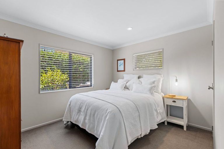 Photo of property in 18 Ko Place, Pyes Pa, Tauranga, 3112