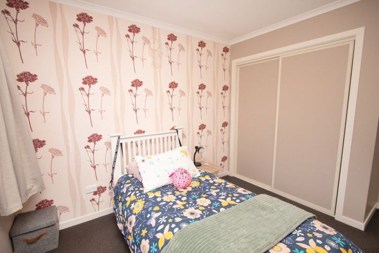 Photo of property in 6 Elmwood Grove, Tinwald, Ashburton, 7700