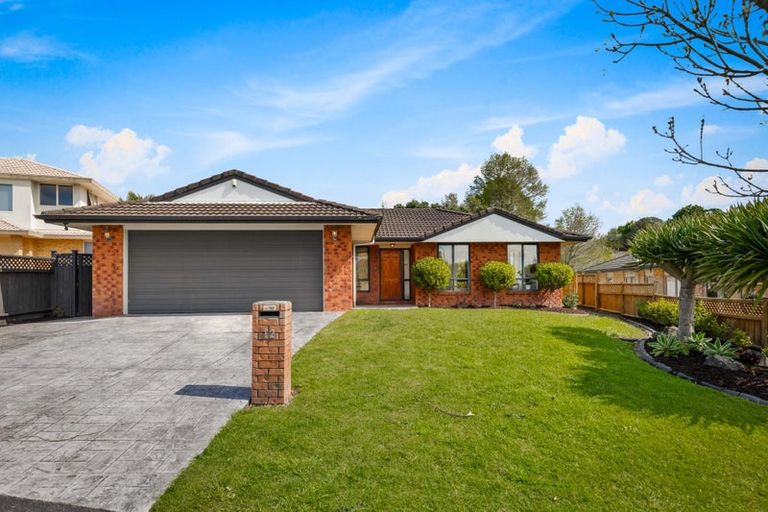 Photo of property in 12 Semillon Avenue, Henderson, Auckland, 0612