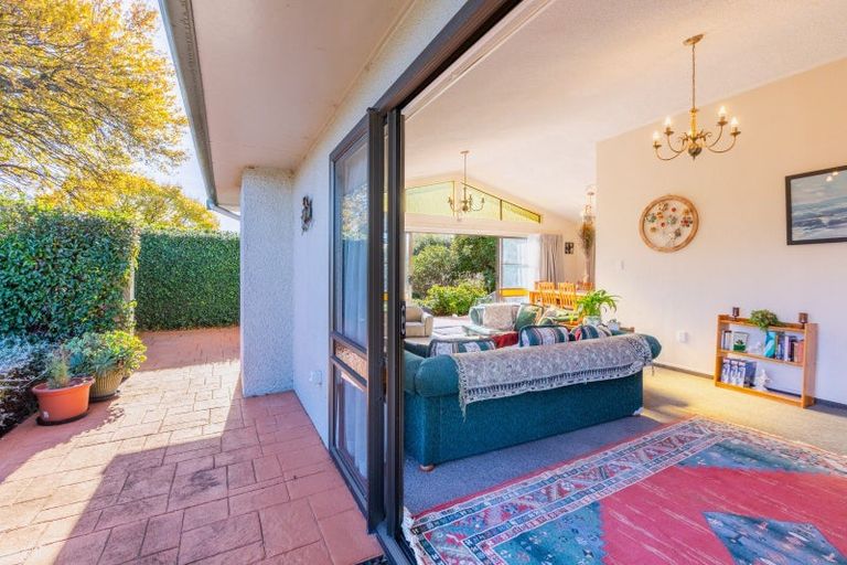 Photo of property in 17 Gaisford Terrace, Waipukurau, 4200