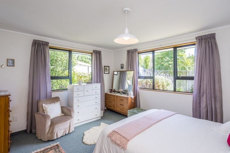 Photo of property in 142 Langdale Avenue, Paraparaumu, 5032