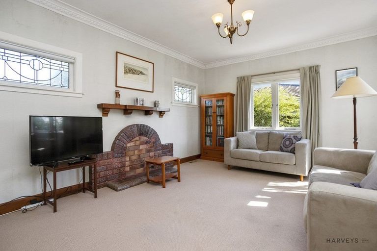 Photo of property in 30 Pleasant Road, Glen Eden, Auckland, 0602