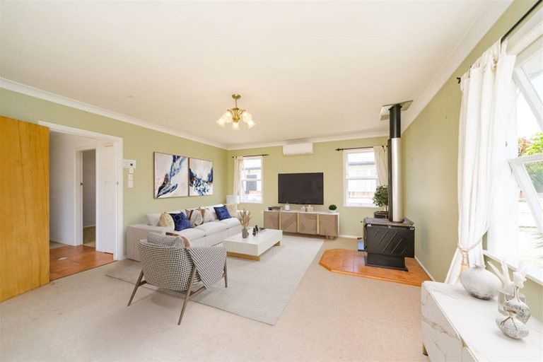 Photo of property in 42 Pitama Road, Awapuni, Palmerston North, 4412