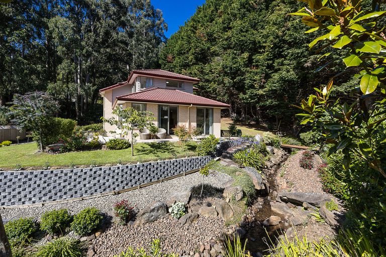 Photo of property in 34 Clearwater Street, Broad Bay, Dunedin, 9014