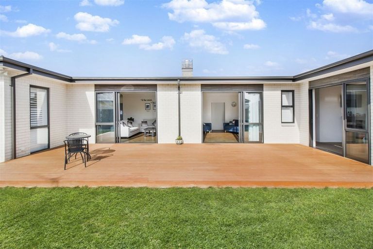 Photo of property in 70 Granite Drive, Rolleston, 7614