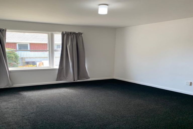 Photo of property in 17 Fusilier Street, Hoon Hay, Christchurch, 8025