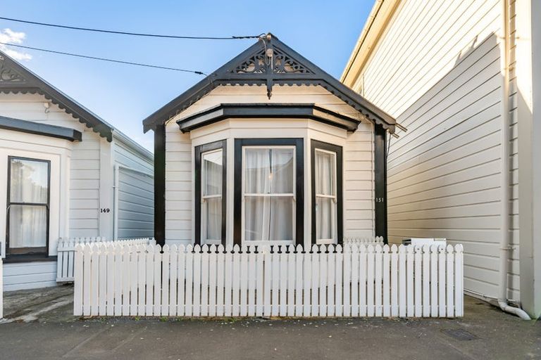 Photo of property in 151 Tasman Street, Mount Cook, Wellington, 6021
