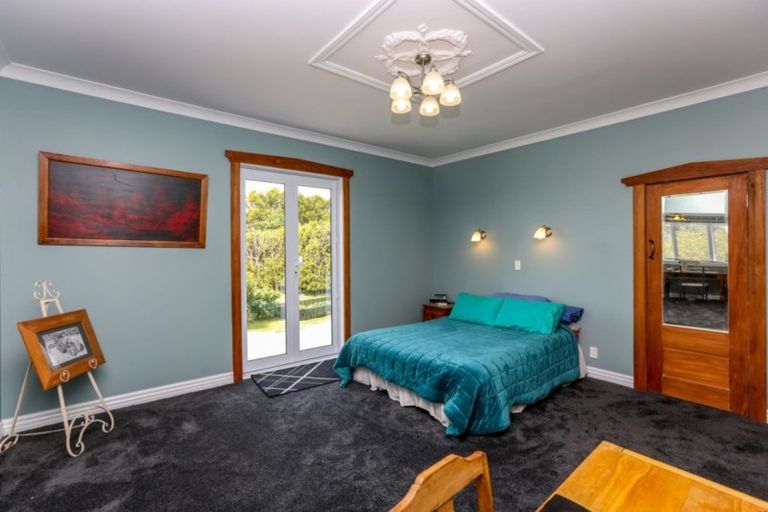 Photo of property in 600 Inland Road North, Onaero, Waitara, 4383