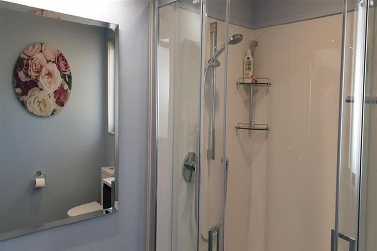 Photo of property in 4 Norman Terrace, Wanaka, 9305