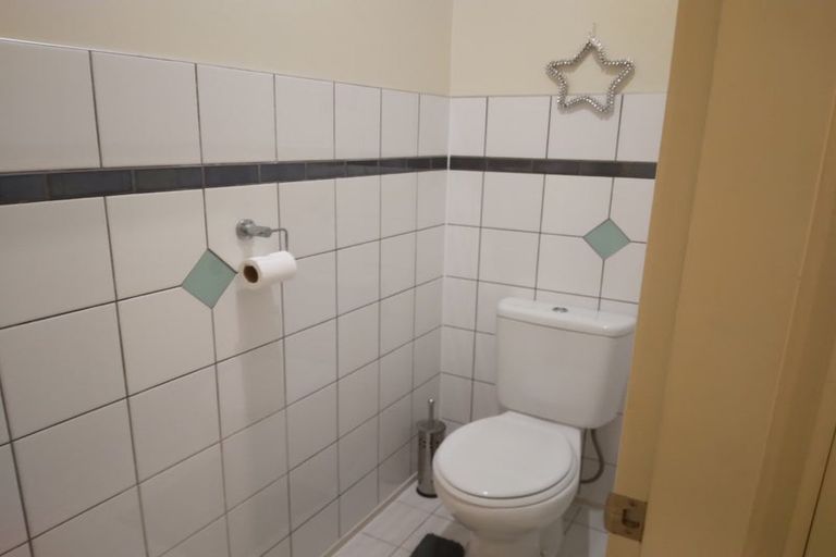 Photo of property in Hb Apartments, 8/3 Holland Street, Te Aro, Wellington, 6011